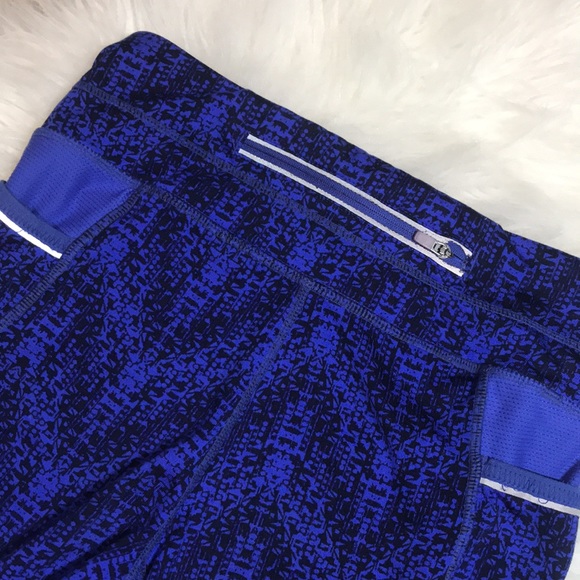 Athleta Abstract Print Capri Leggings - Picture 4 of 4